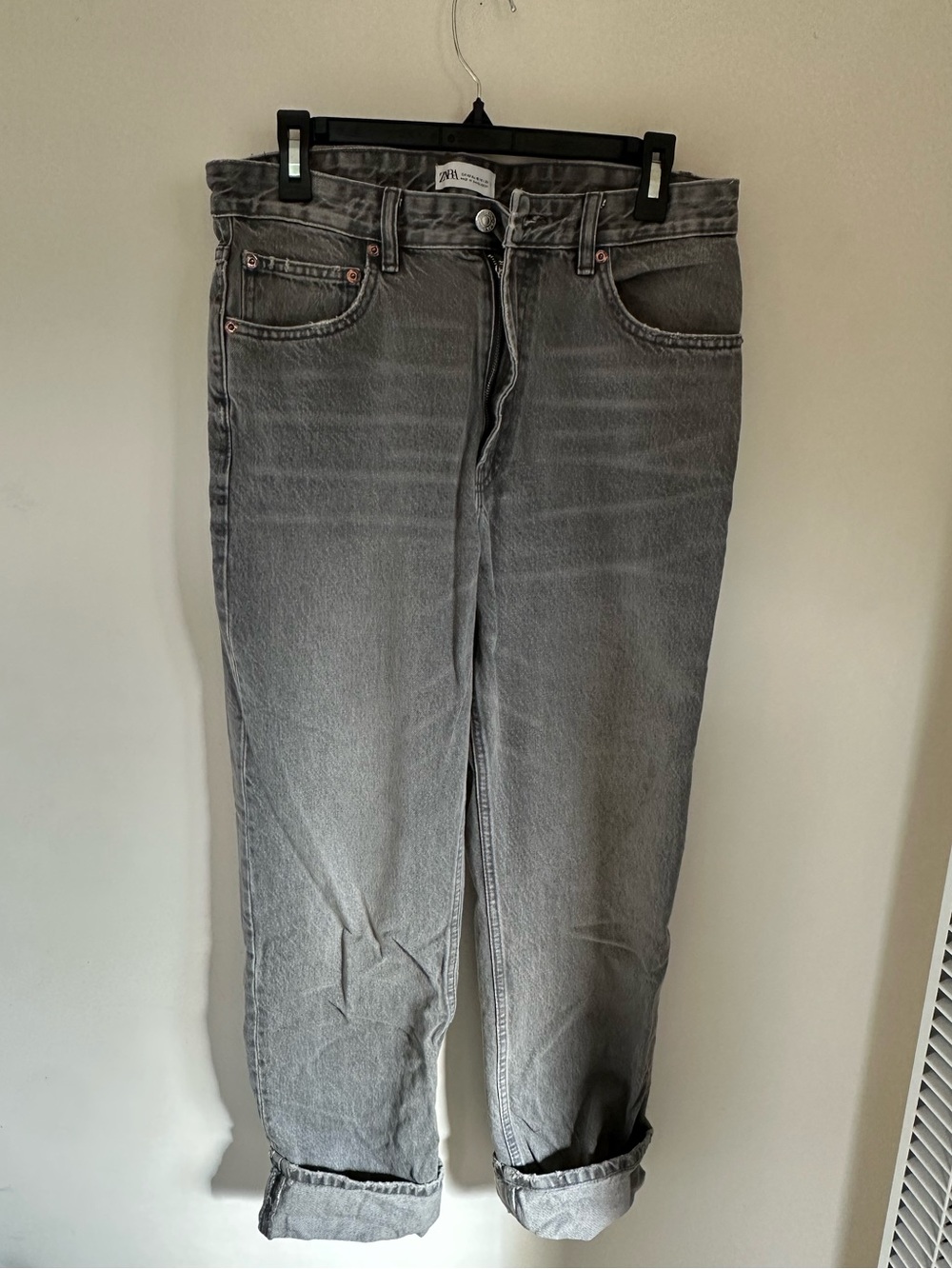 Zara Womens Gray Straight Leg Jeans